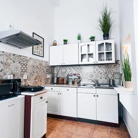 Seventh Heaven 2 Apartment
