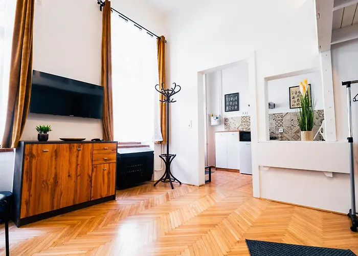 Apartament Seventh Heaven 2 *